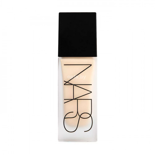 Тональный крем NARS